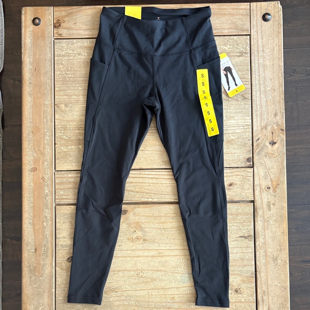 Danskin Interlock Leggings